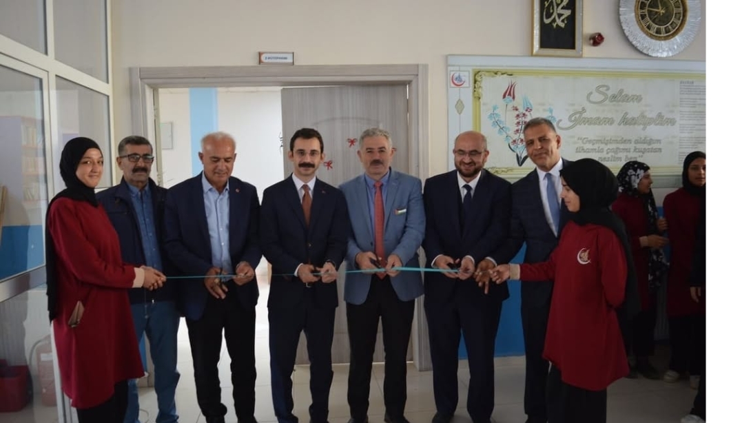 Z Kütüphane ve Konferans Salonu Açılışları Gerçekleştirildi